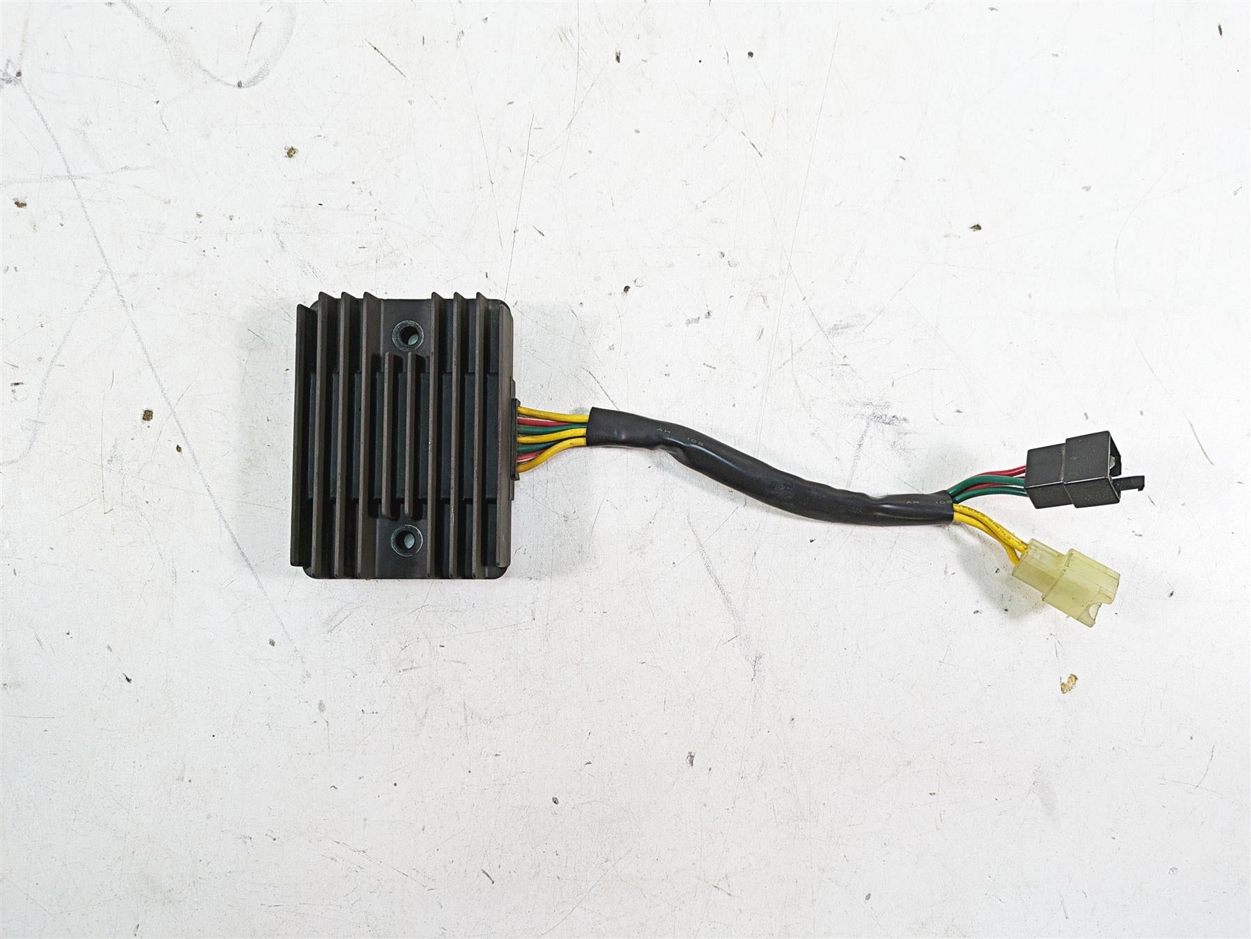 2020 Ducati Scrambler 1100 Sport Pro Rectifier Voltage Regulator 54040111C {{ shop.shopifyCountryName }} - Mototech271