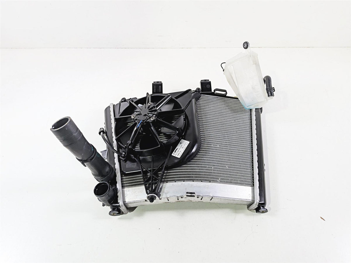 2020 BMW S1000RR K67 Coolant Radiator Fan & Reservoir - No Leaks 17118356804-Mototech271