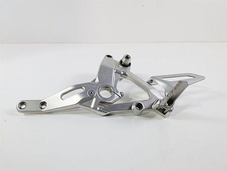 2019 Ducati 959 Panigale Left Frame Mount & Footpeg Set 8291E061AA 82424631AA {{ shop.shopifyCountryName }} - Mototech271