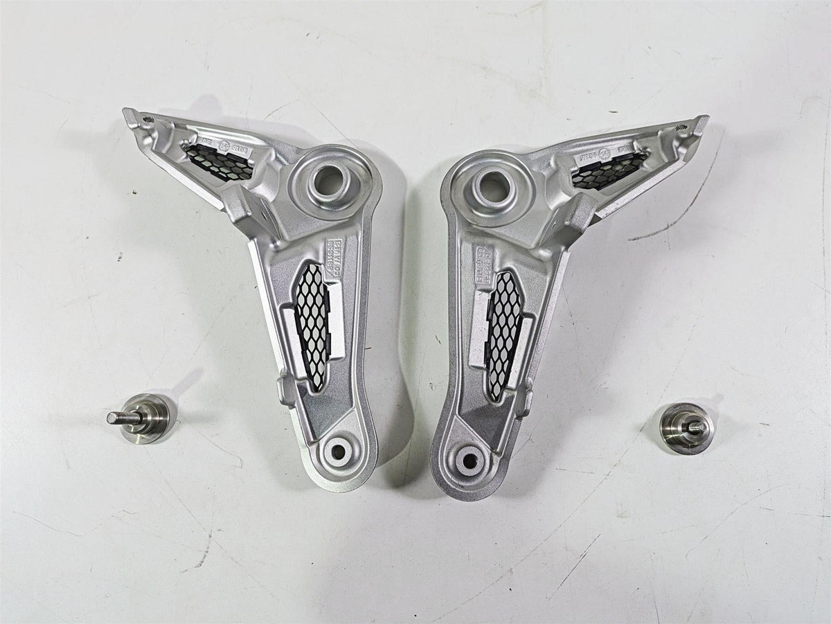 2014 BMW R nine T R9T K21 Left Right Rider Seat Support Set 46638531189 46638531190 {{ shop.shopifyCountryName }} - Mototech271