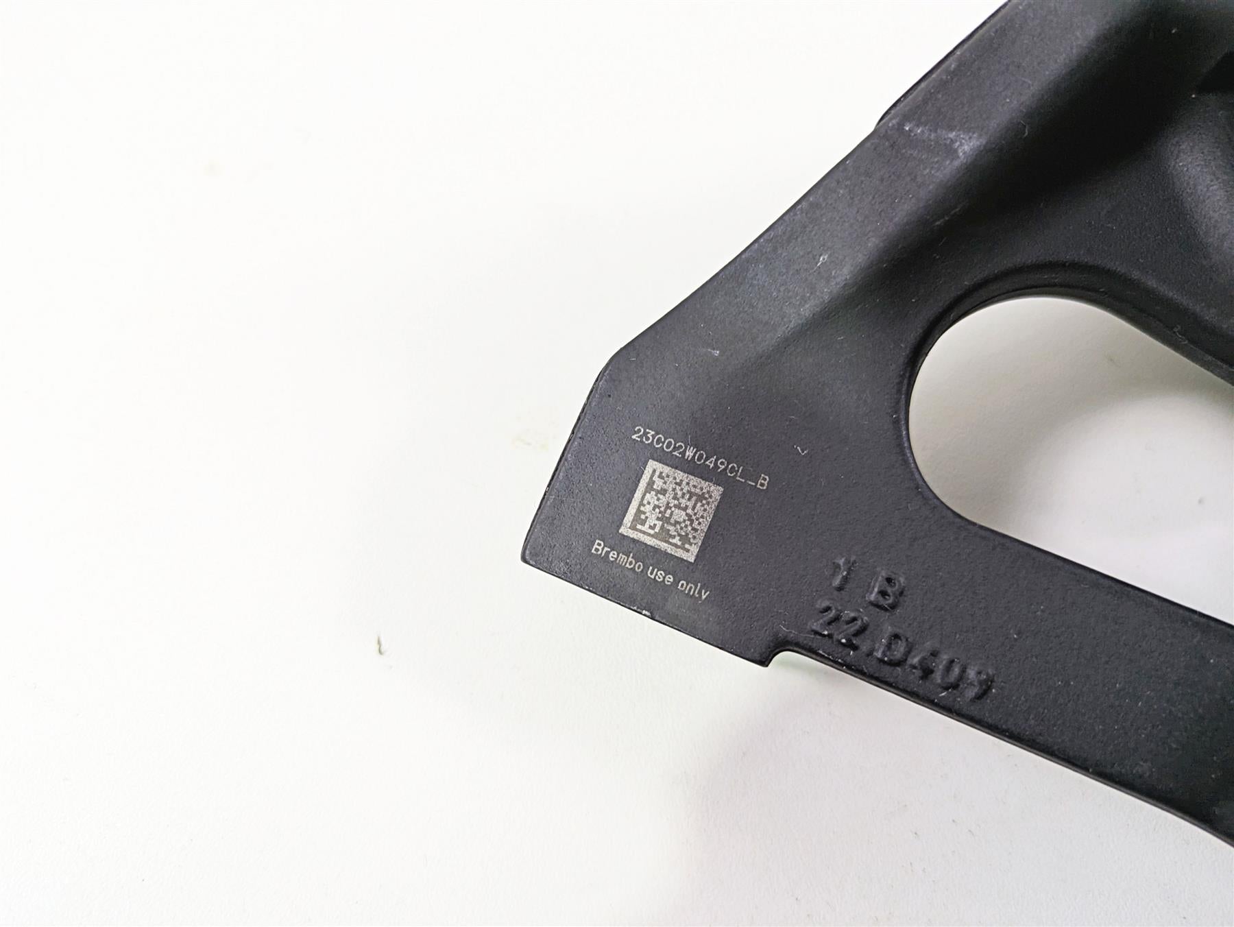 2024 Triumph Tiger 900 GT Brembo Rear Brake Caliper + Bracket T2022330 {{ shop.shopifyCountryName }} - Mototech271