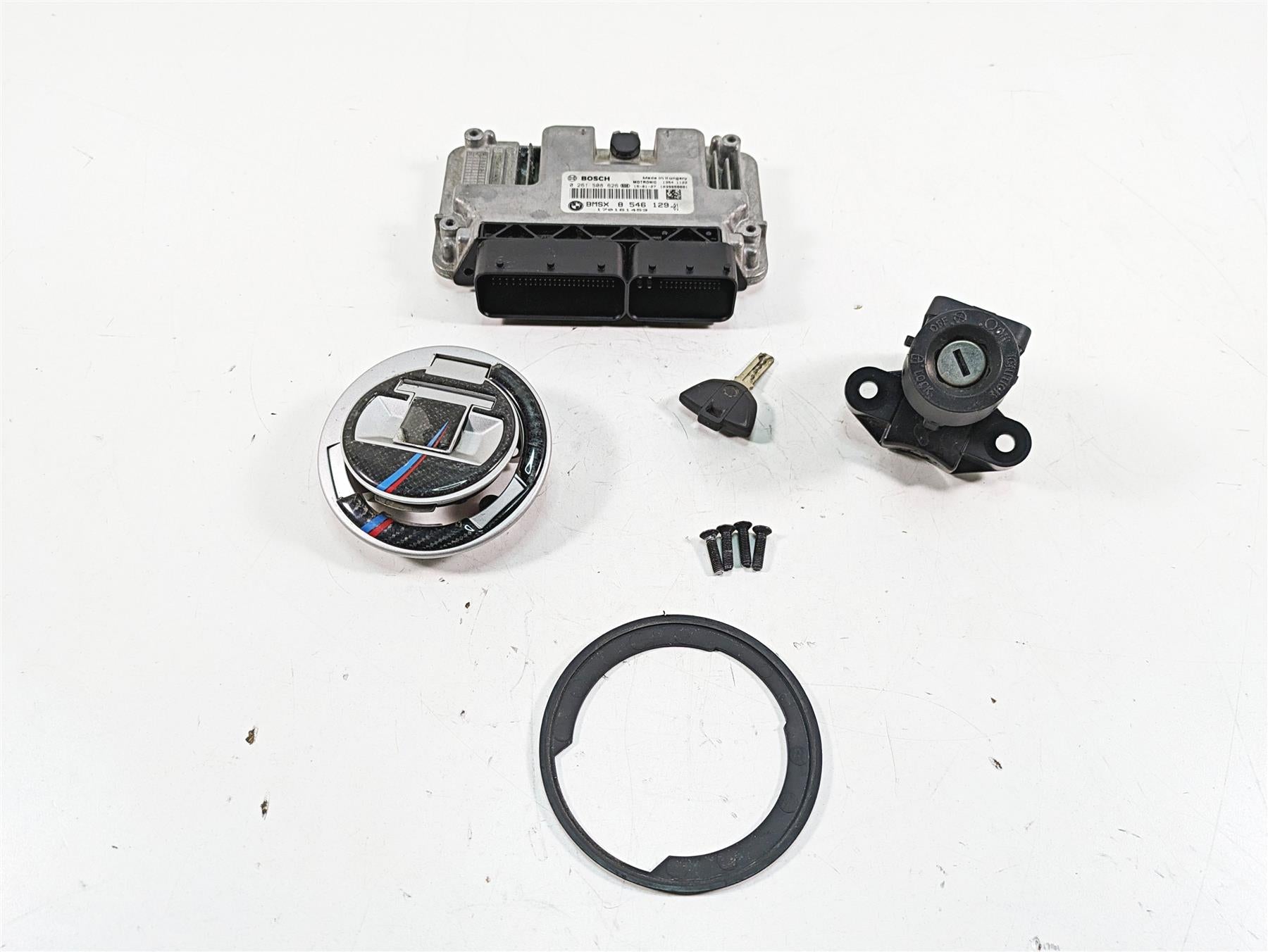 2015 BMW S1000RR K46 Cdi Ecm Ignition Switch Immobilizer Set 13618559224 8546129