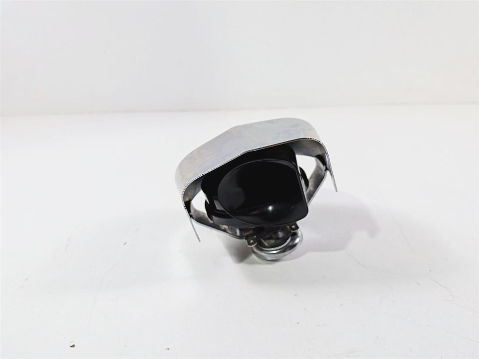 2006 Harley Touring FLHTCU SE CVO Electra Glide Horn & Chrome Cover 69012-93A