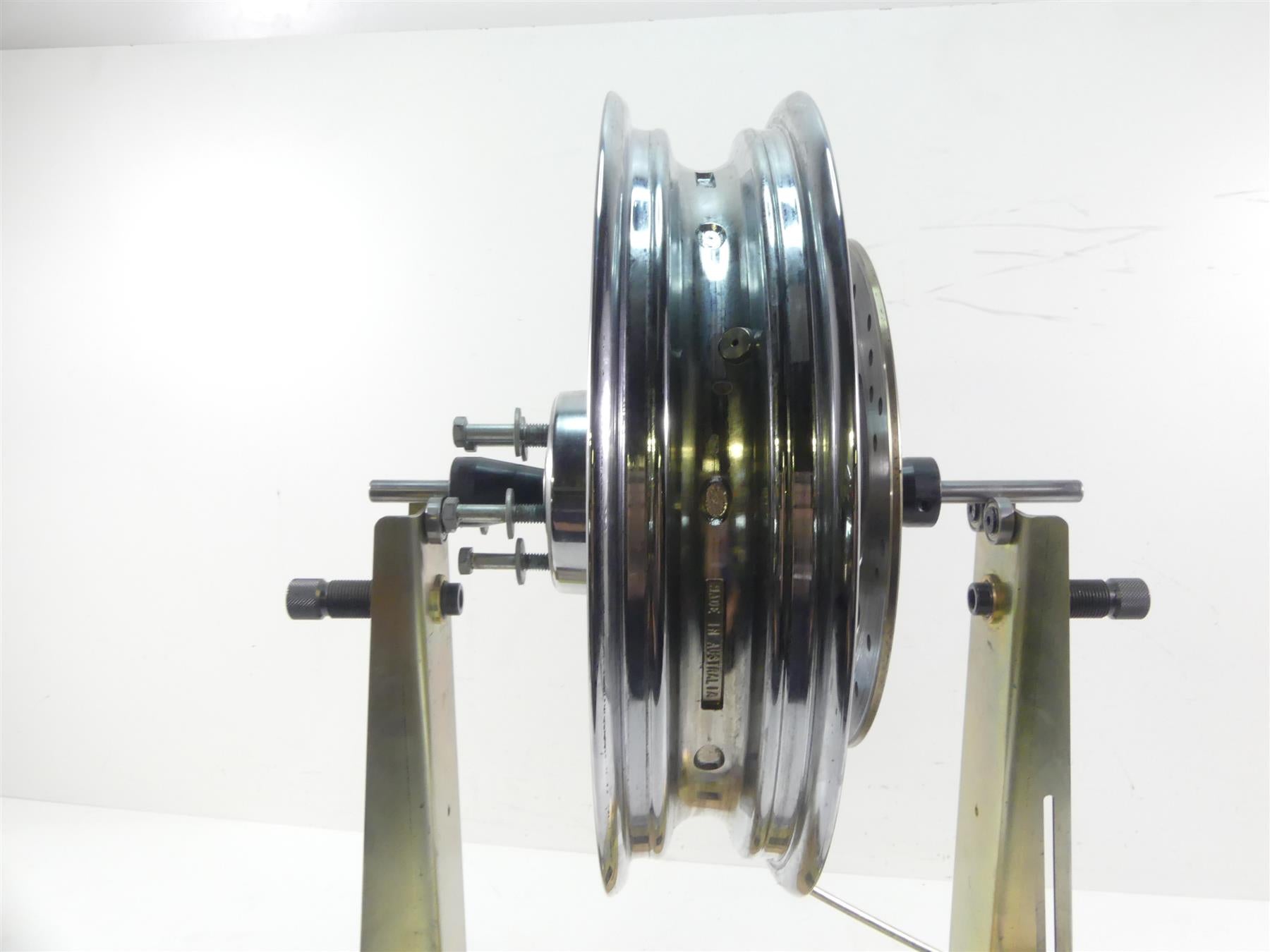 2007 Harley FLHTCU SE CVO Electra Glide Rear 9 Spoke Chrome Wheel 16x3 43484-08 {{ shop.shopifyCountryName }} - Mototech271