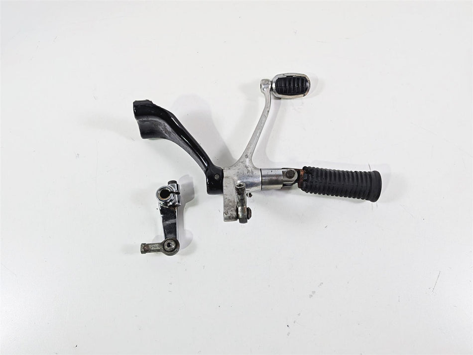 2006 Harley Sportster XL1200 C Front Left Footpeg & Shifter Parts FW 42651-04 {{ shop.shopifyCountryName }} - Mototech271