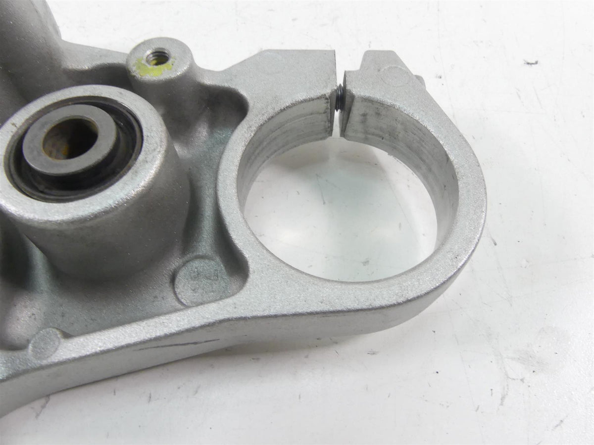 2008 Yamaha FZ1 Fazer Upper Triple Tree Steering Clamp 50mm 2D1-23405-11-00 {{ shop.shopifyCountryName }} - Mototech271