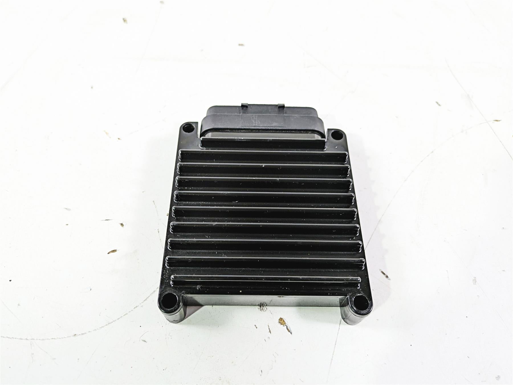 2005 Harley Softail FLSTSCI Heritage Springer Cdi Ecm Control Module 32498-05 {{ shop.shopifyCountryName }} - Mototech271
