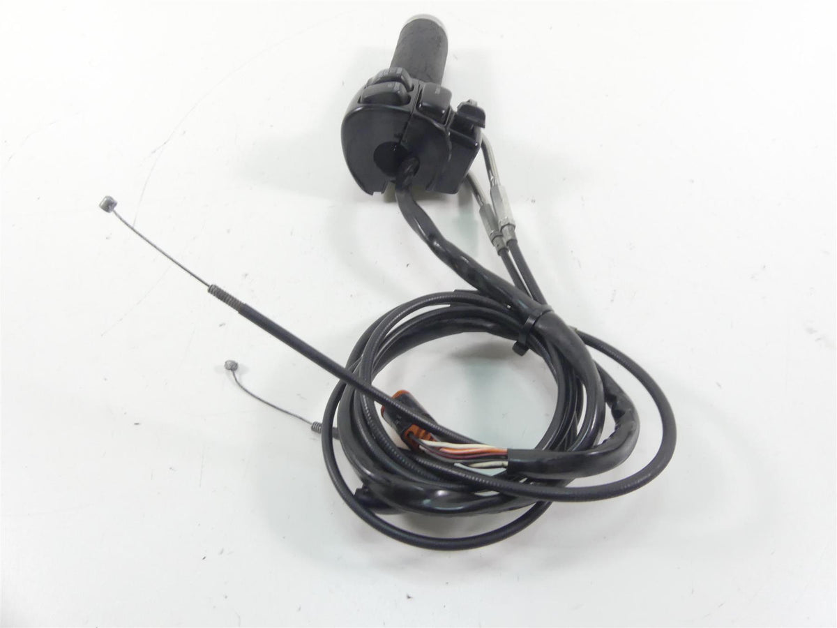 1999 Harley Touring FLHTCUI Electra Glide Right Hand Control Switch 71684-06A {{ shop.shopifyCountryName }} - Mototech271