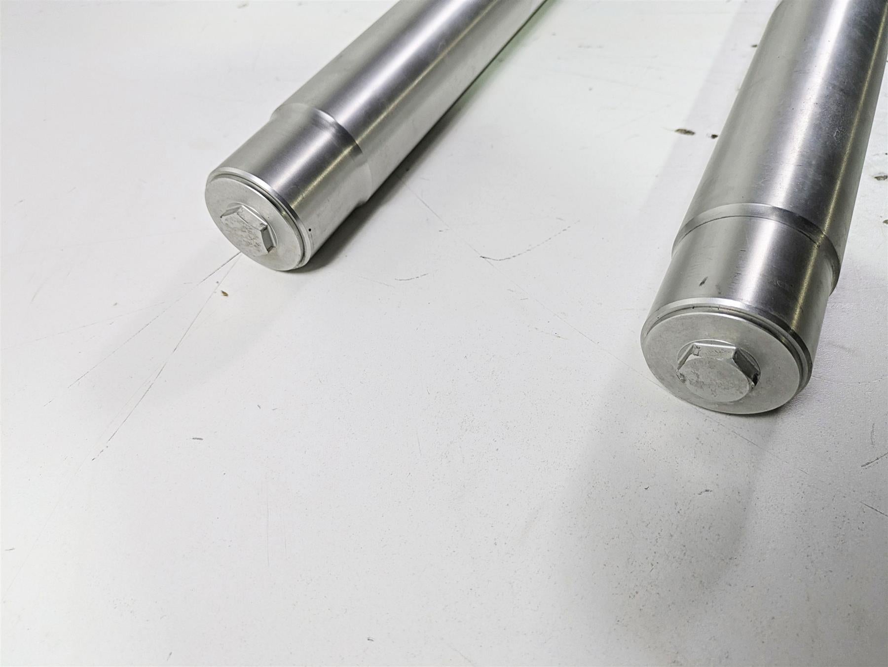 2012 Victory Cross Country Straight Front Fork Leg Set - Read 823818 823819 {{ shop.shopifyCountryName }} - Mototech271