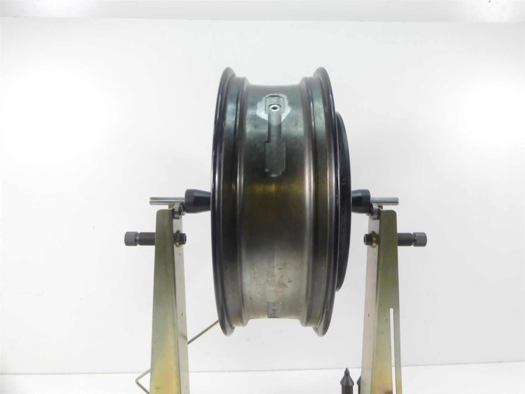 2016 Indian Chief Dark Horse Straight Rear Wheel Rim 16x5 1522506 {{ shop.shopifyCountryName }} - Mototech271