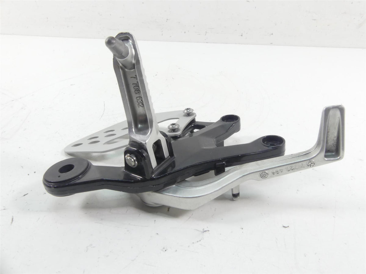 2012 BMW S1000RR K46 Right Foot Peg Footpeg Set & Brake Pedal 46717708574 {{ shop.shopifyCountryName }} - Mototech271