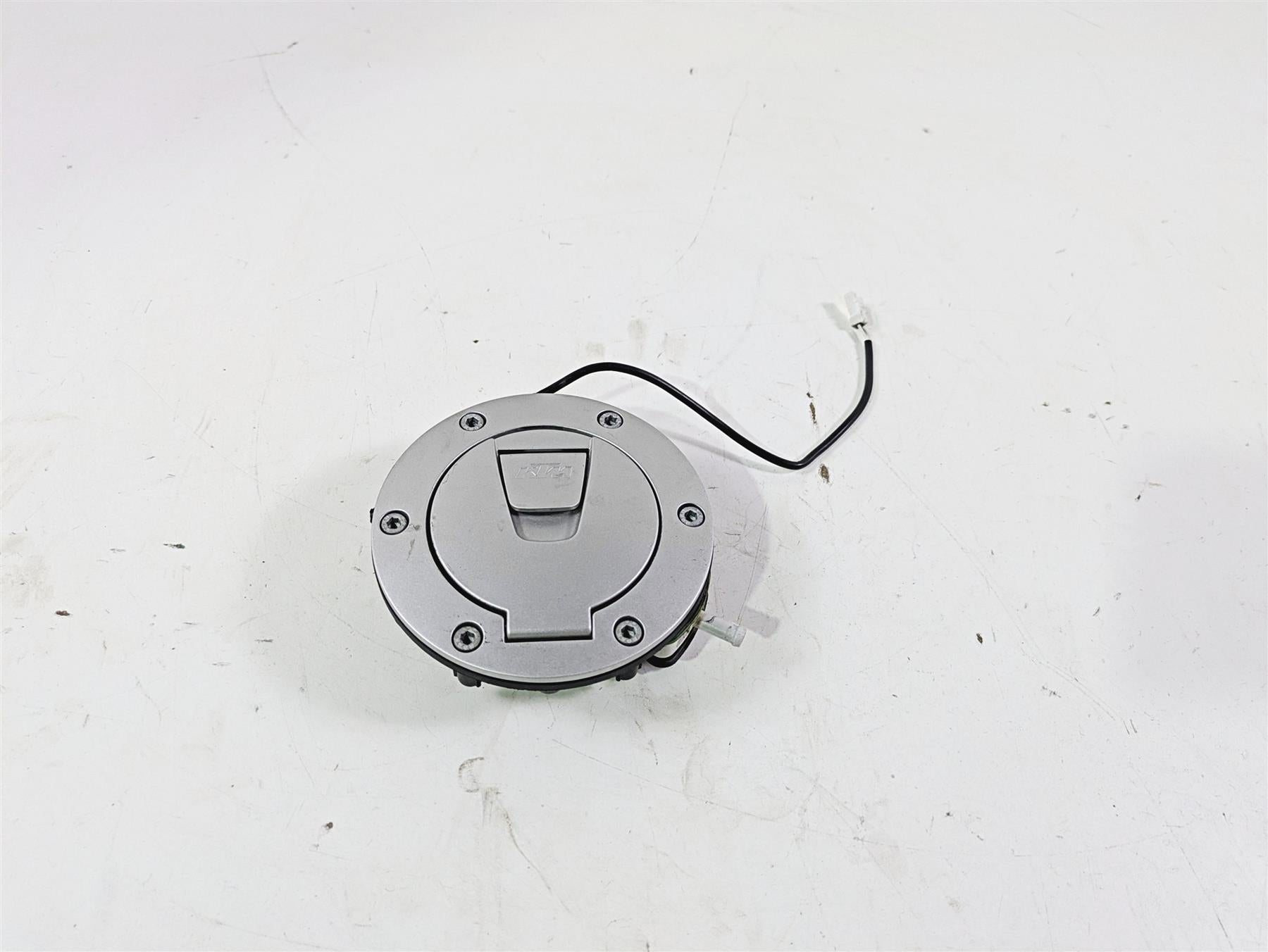 2018 KTM 1290 Super Adv S Keyless Fuel Gas Tank Lid 60707008000