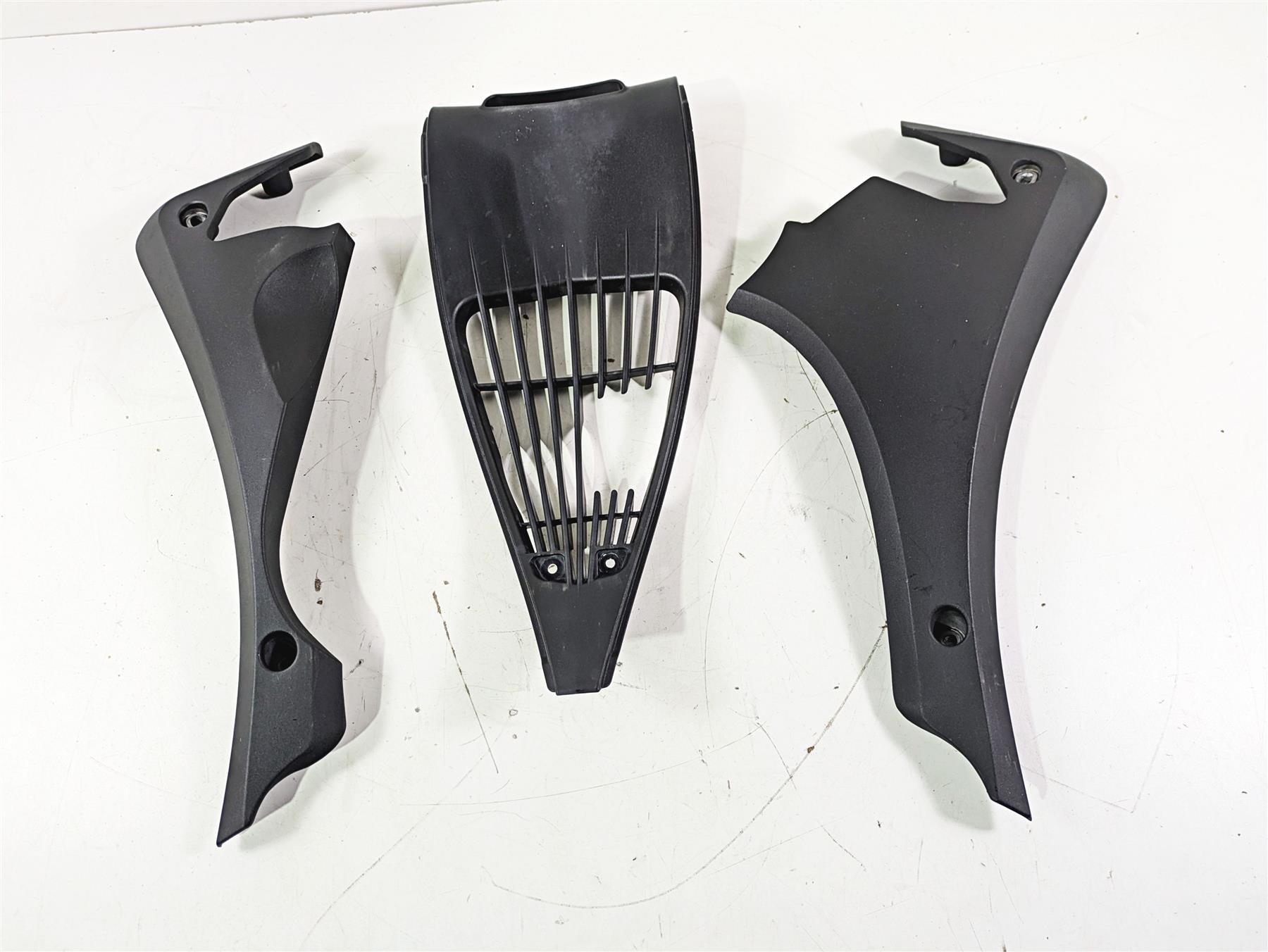 2012 Victory Cross Country Radiator Side & Center Cover Set 5136648 5437803 {{ shop.shopifyCountryName }} - Mototech271