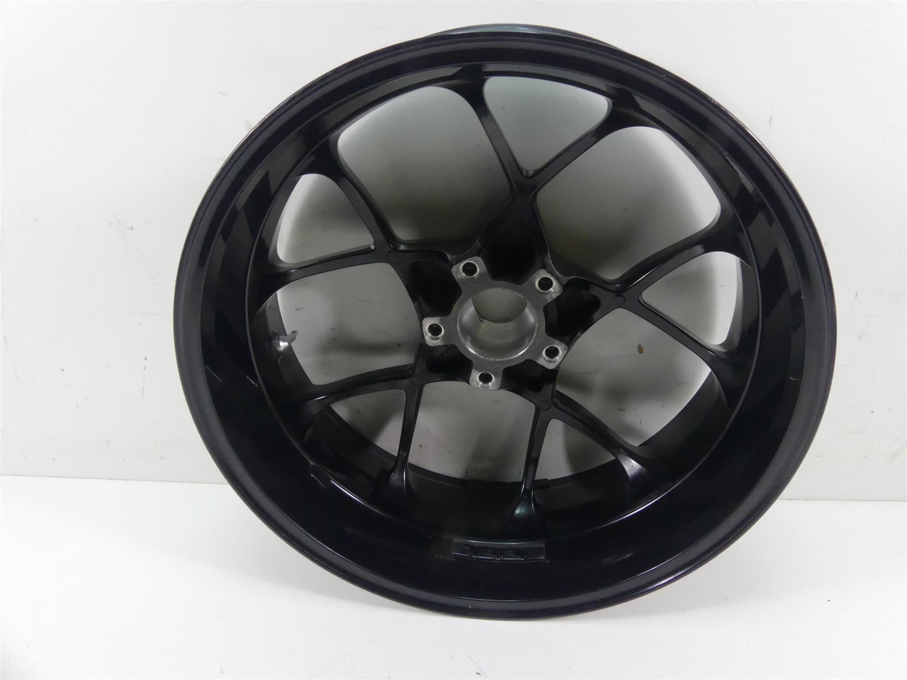 2016 KTM 1290 Superduke R Straight Rear Wheel Rim 17x6 6141010104430 {{ shop.shopifyCountryName }} - Mototech271