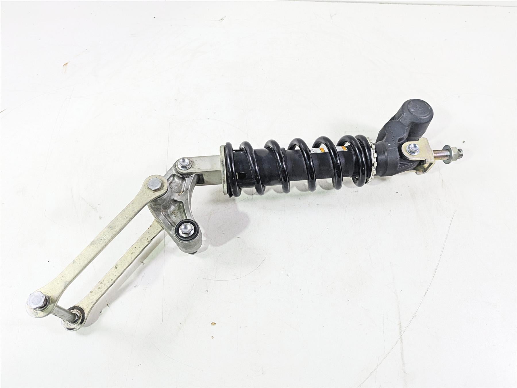 2020 Kawasaki ZX6R Ninja Rear Black Suspension Shock 3K Only 45014-0393-52E {{ shop.shopifyCountryName }} - Mototech271