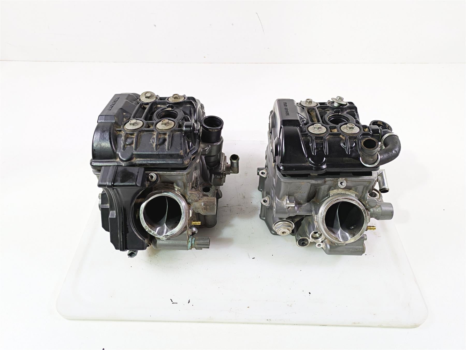 2020 KTM 1290 Super Adventure R Cylinderhead Cam Shaft Head Set 6073602014424 {{ shop.shopifyCountryName }} - Mototech271