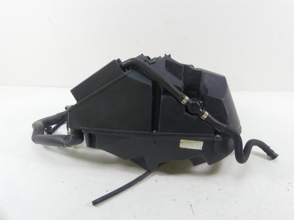 2015 Ducati Monster 1200 S Throttle Body Air Filter Box & Wiring 28240932A {{ shop.shopifyCountryName }} - Mototech271