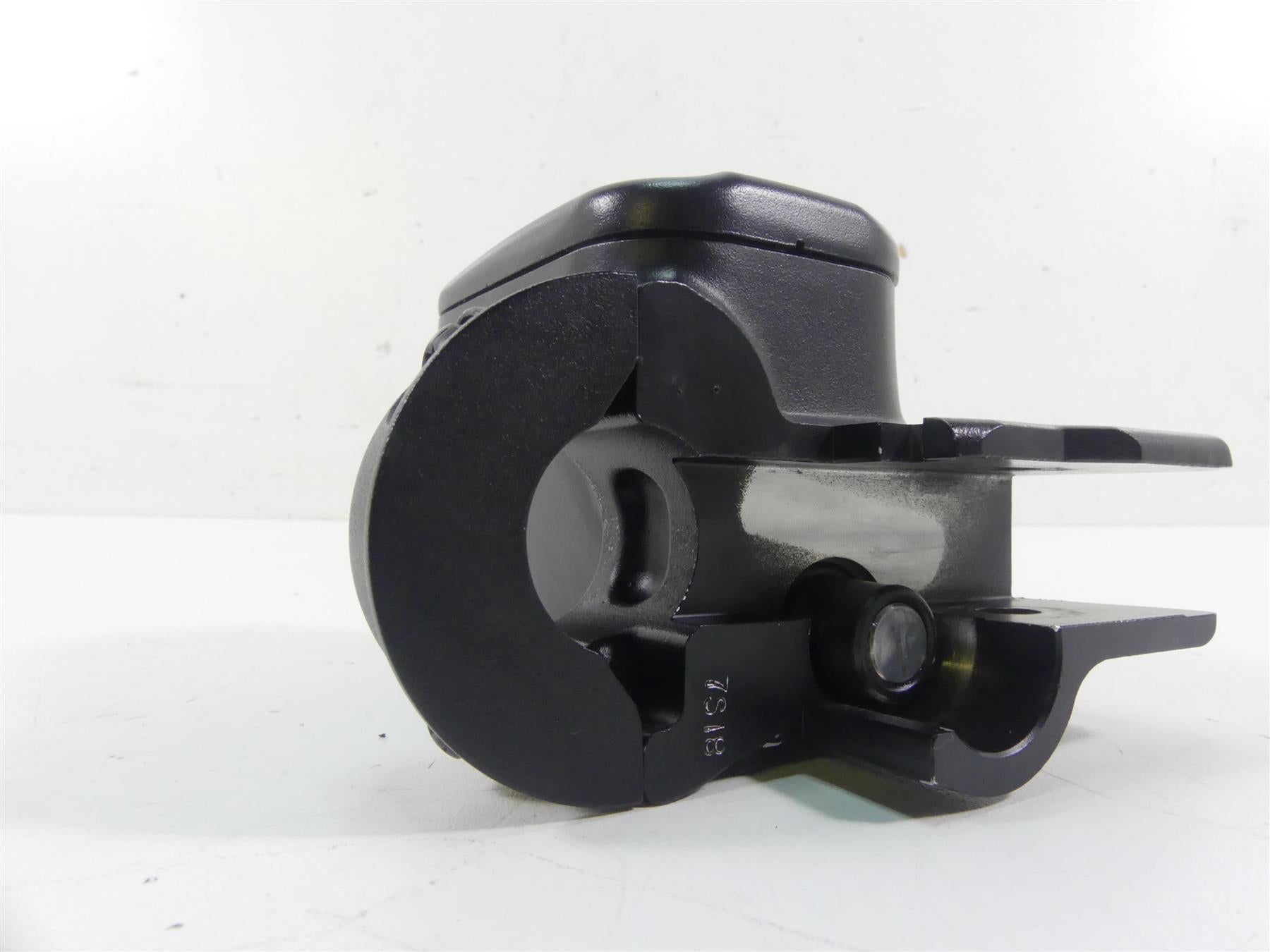 2018 Harley Softail FXFB Fat Bob Front Brake Master Cylinder 5/8" 41700492 {{ shop.shopifyCountryName }} - Mototech271