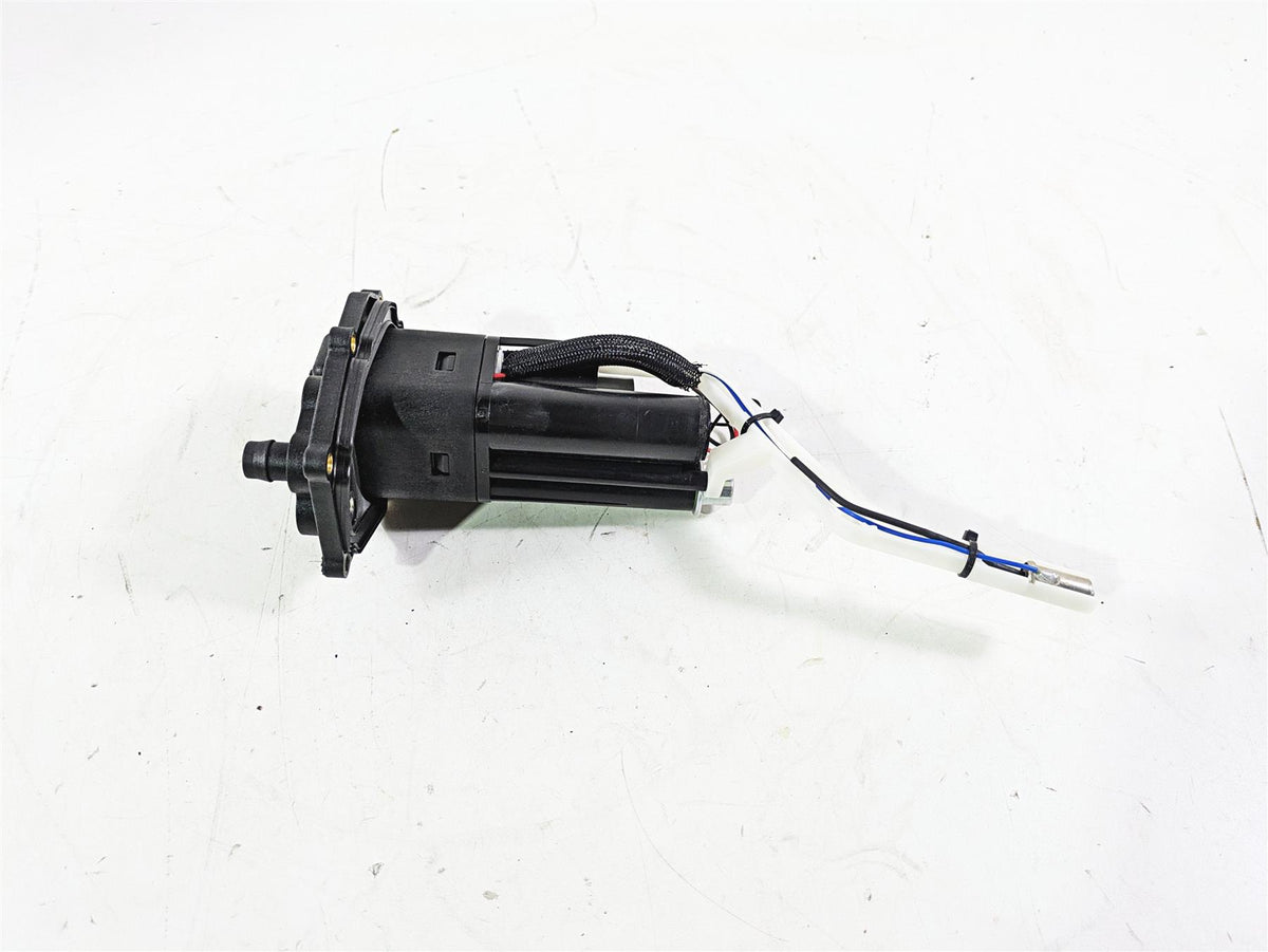 2018 Ducati Hypermotard 939 SP Fuel Gas Petrol Pump Tested 16024281A {{ shop.shopifyCountryName }} - Mototech271