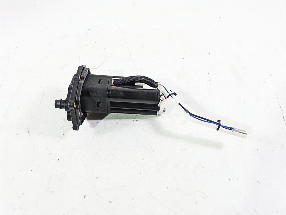 2018 Ducati Hypermotard 939 SP Fuel Gas Petrol Pump Tested 16024281A {{ shop.shopifyCountryName }} - Mototech271
