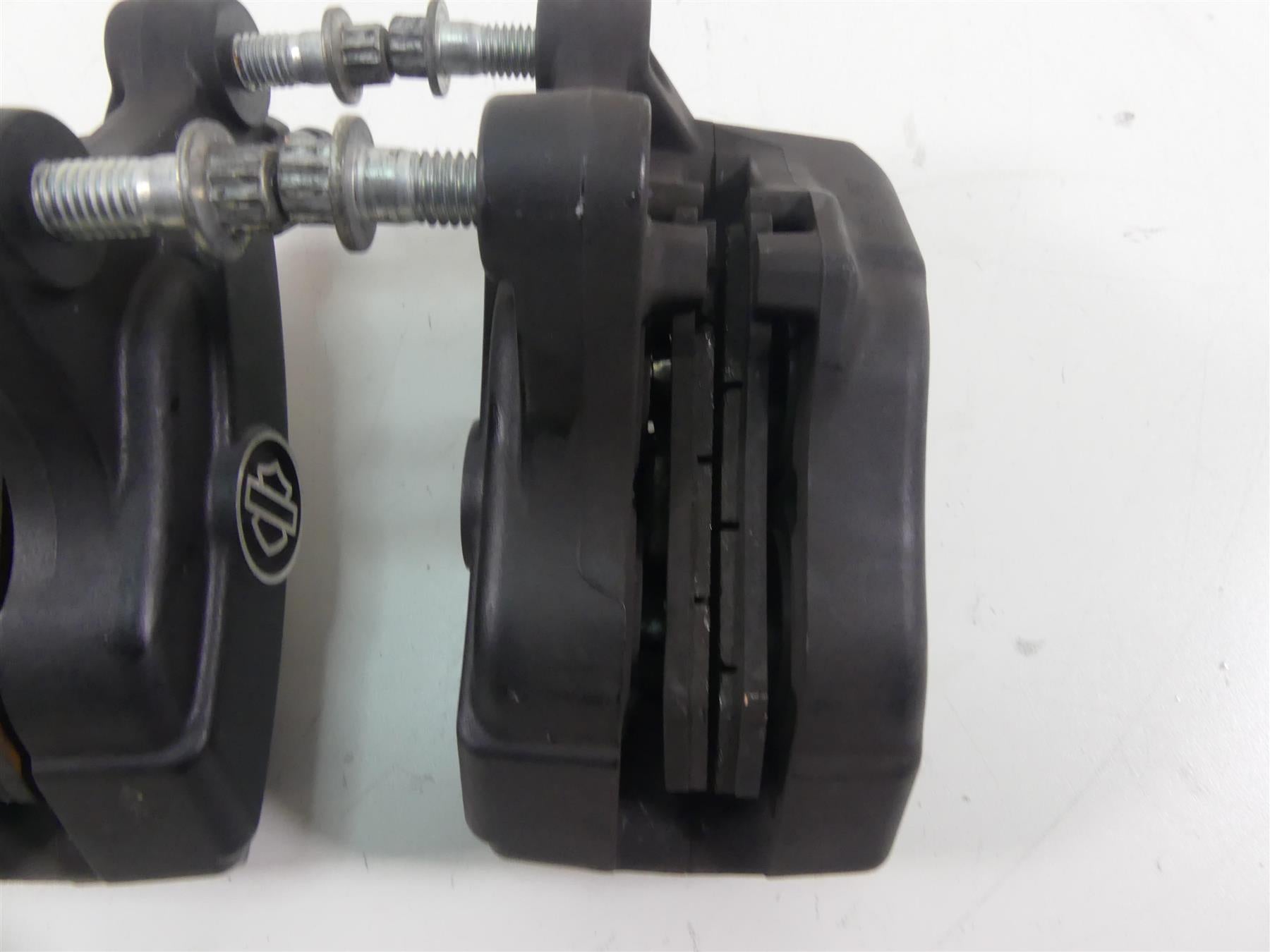 2011 Harley VRSCF Muscle Rod Front Brake Caliper + Lines Set 44732-08 44731-08 {{ shop.shopifyCountryName }} - Mototech271