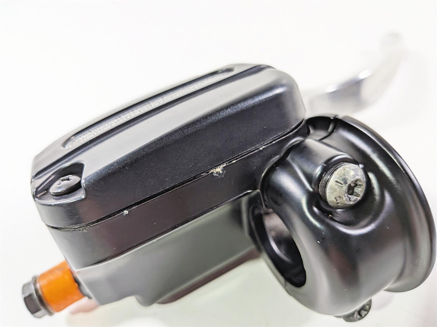 2014 Harley Touring FLHTK Electra Glide Front Brake Master Cylinder 44551-08F-Mototech271