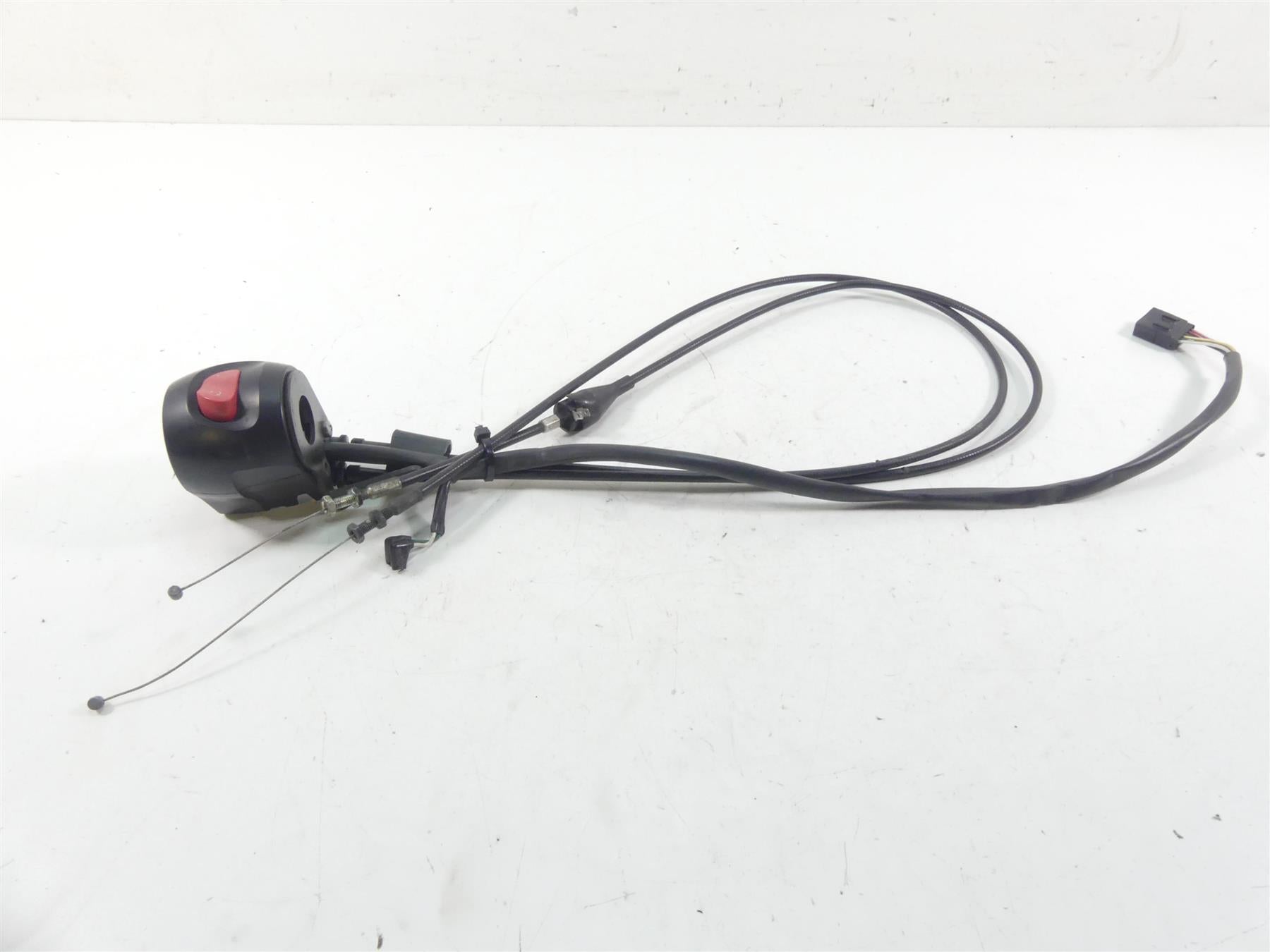 2013 Victory Cross Country Right Hand Start Kill Control Switch 4011357 {{ shop.shopifyCountryName }} - Mototech271