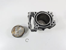 Load image into Gallery viewer, 2021 Indian Scout 1200 Rear Cylinder Jug And Piston Set 395miles Only 3022487
