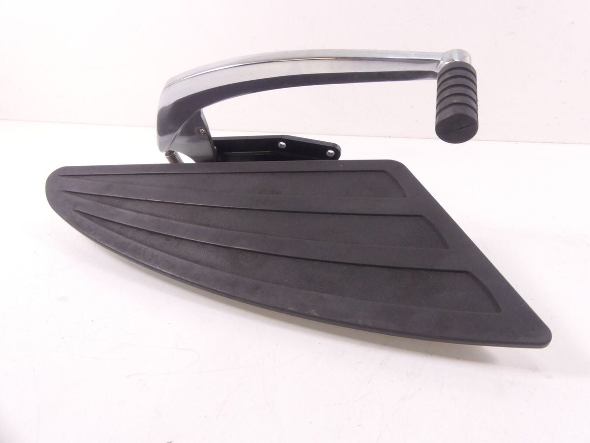 2009 Victory Vision Tour Right Rider Floor Foot Board Brake Pedal Set 5135045 {{ shop.shopifyCountryName }} - Mototech271