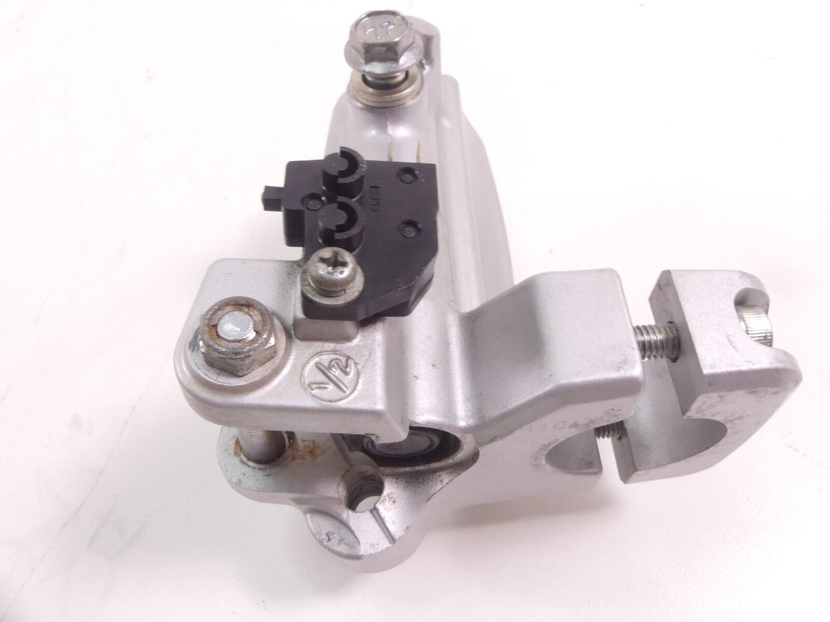 2007 Suzuki VL800 C50 Boulevard Front 1/2" Brake Master Cylinder 59600-10F71 {{ shop.shopifyCountryName }} - Mototech271