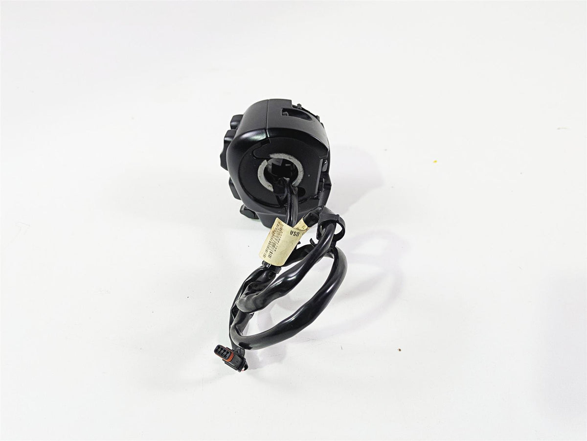 2016 Harley Touring FLHR Road King Left Hand Control Switch - Read 71500126B {{ shop.shopifyCountryName }} - Mototech271