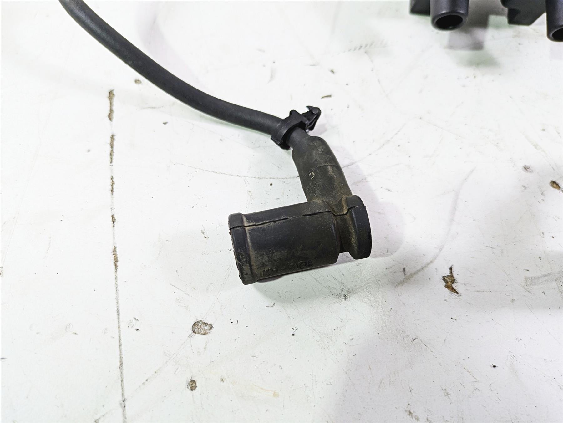2004 Victory Kingpin Visteon Ignition Coil Wire Set 4010530 2410266 {{ shop.shopifyCountryName }} - Mototech271
