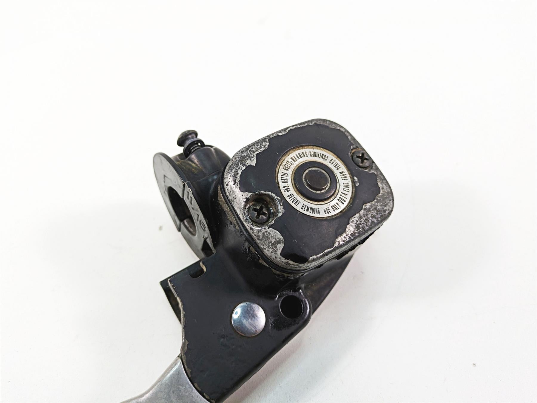 2006 Harley Touring FLHXI Street Glide Front Brake Master Cylinder Read 41700738 {{ shop.shopifyCountryName }} - Mototech271