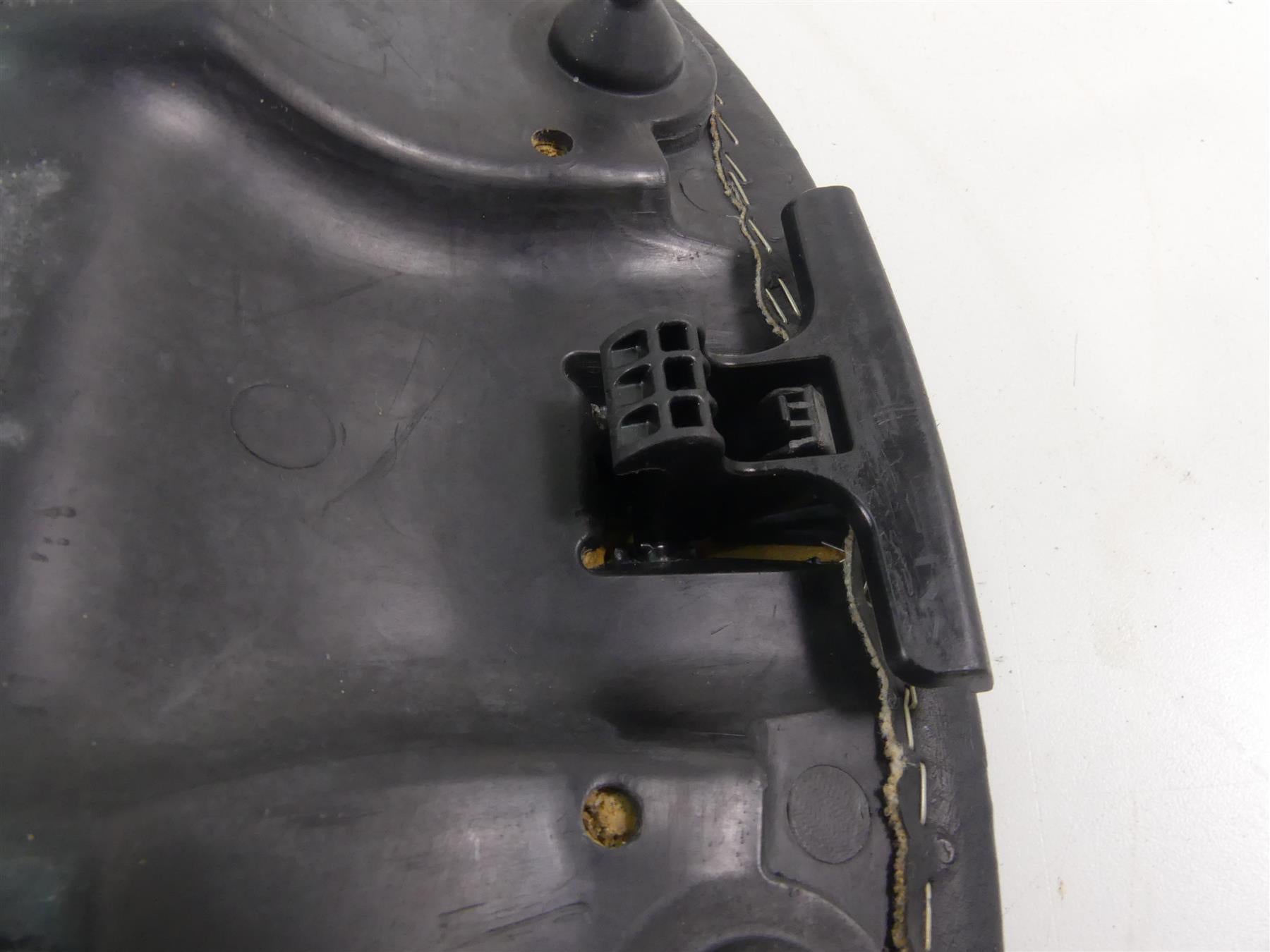 2014 Can Am Renegade 1000 STD Seat Saddle Cracks in Cover 715500356 708002486 {{ shop.shopifyCountryName }} - Mototech271