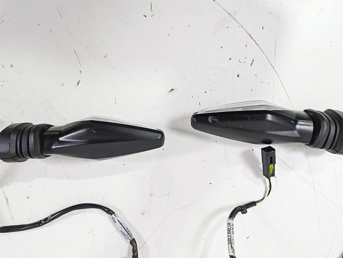 2023 Ducati Monster 937 SP Rear Turn Signal Blinker Set 53010492A {{ shop.shopifyCountryName }} - Mototech271