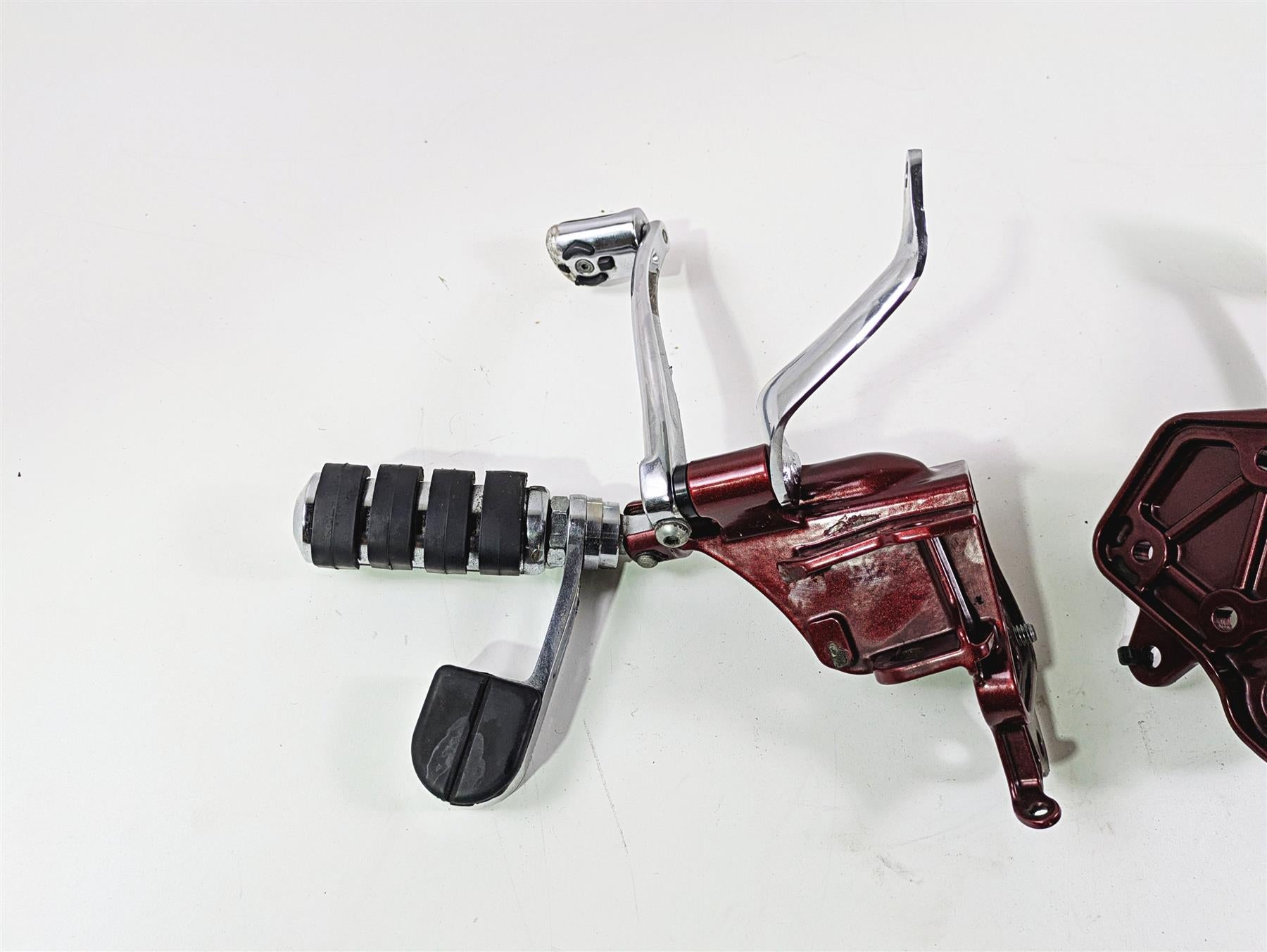 2008 Harley FXCWC Softail Rocker Front Footpeg Shifter Brake Set -Read 42508-08 {{ shop.shopifyCountryName }} - Mototech271
