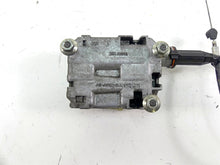 Load image into Gallery viewer, 2006 Harley Touring FLHTCU SE E-Glide Delphi Cruise Control Module Unit 70955-04 | Mototech271
