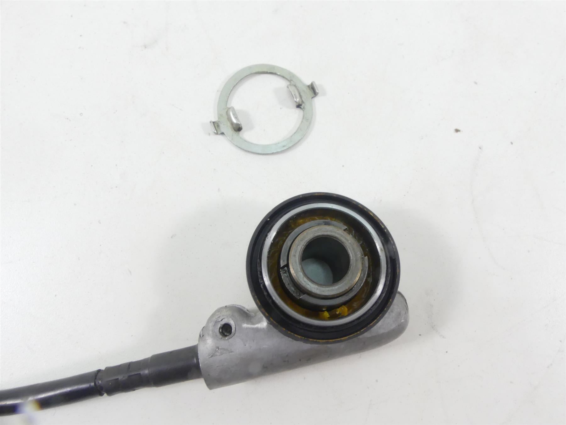 1980 Honda CB750C Custom Speedo Hub Gear Drive & Spinning Cable {{ shop.shopifyCountryName }} - Mototech271
