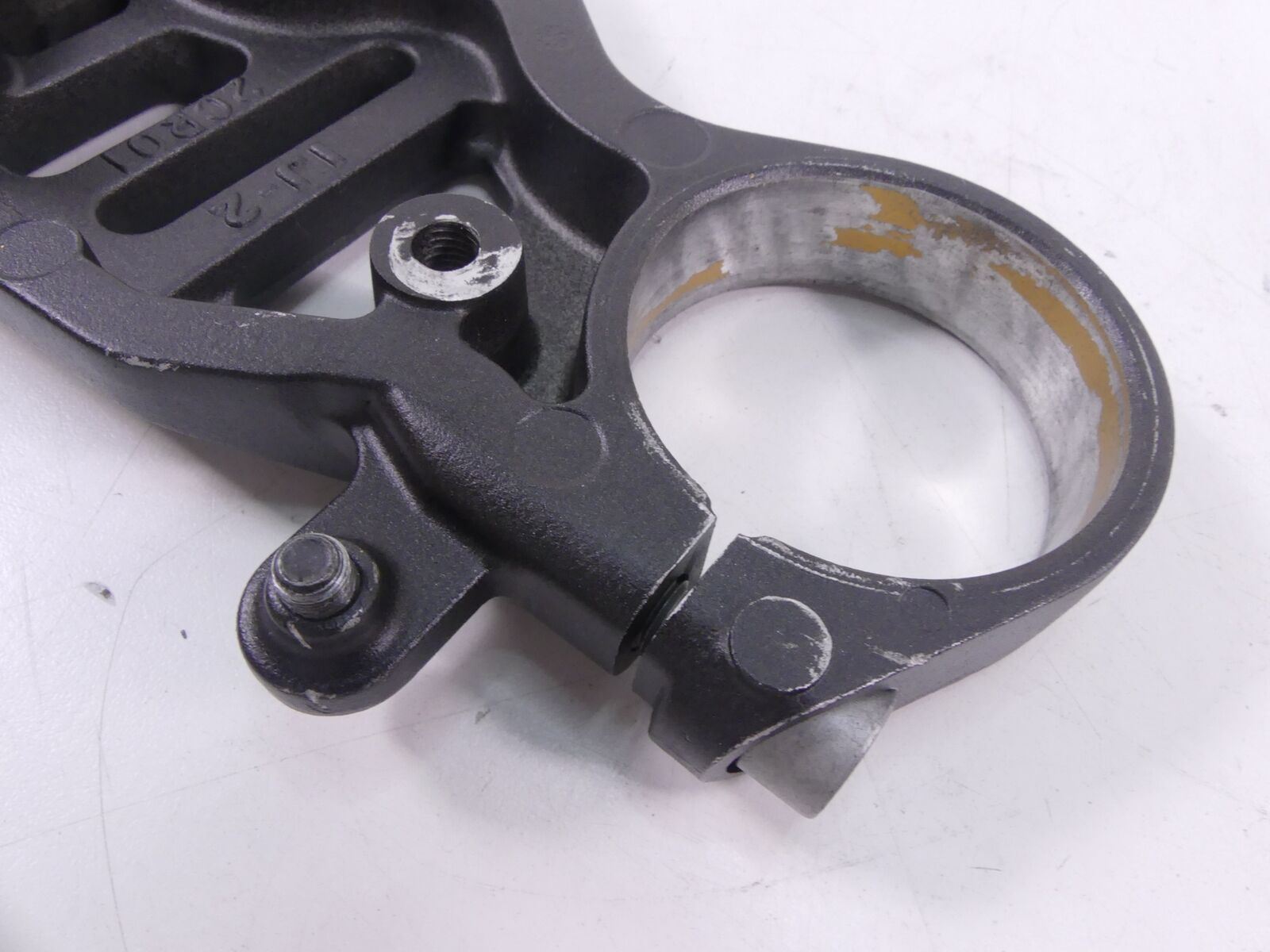 2015 Yamaha YZF-R1M Upper Triple Tree Steering Clamp 2CR-23435-01-00 {{ shop.shopifyCountryName }} - Mototech271