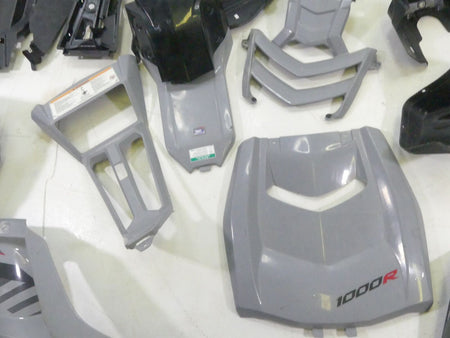 2018 Yamaha YXZ1000 R EPS Body Fairing Fuel Tank Door Cover Set 2HC-F4110-00-00 {{ shop.shopifyCountryName }} - Mototech271