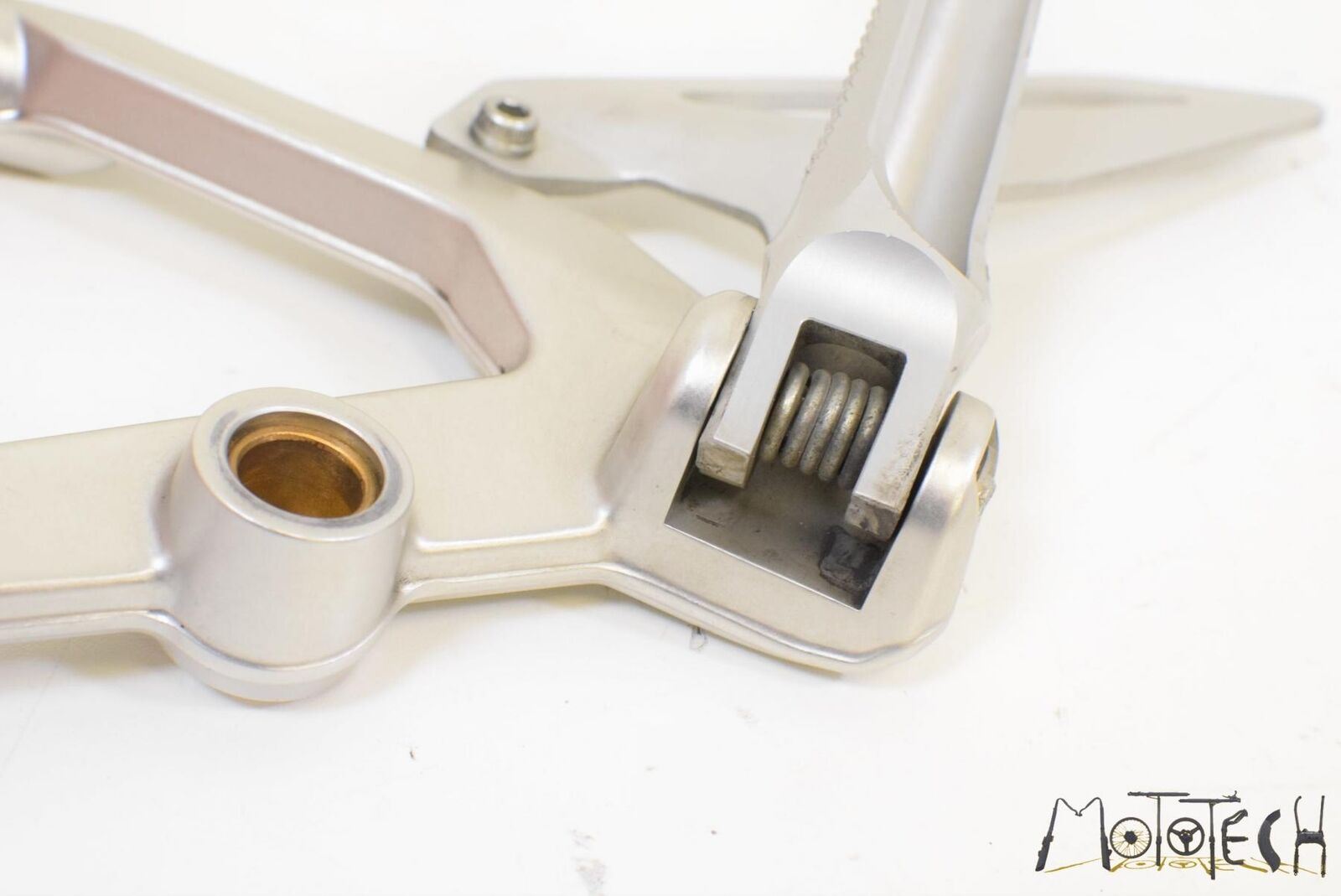 2016 Ducati Superbike 959 Panigale Left Front Rider Footpeg Foot Peg 82421862AA {{ shop.shopifyCountryName }} - Mototech271
