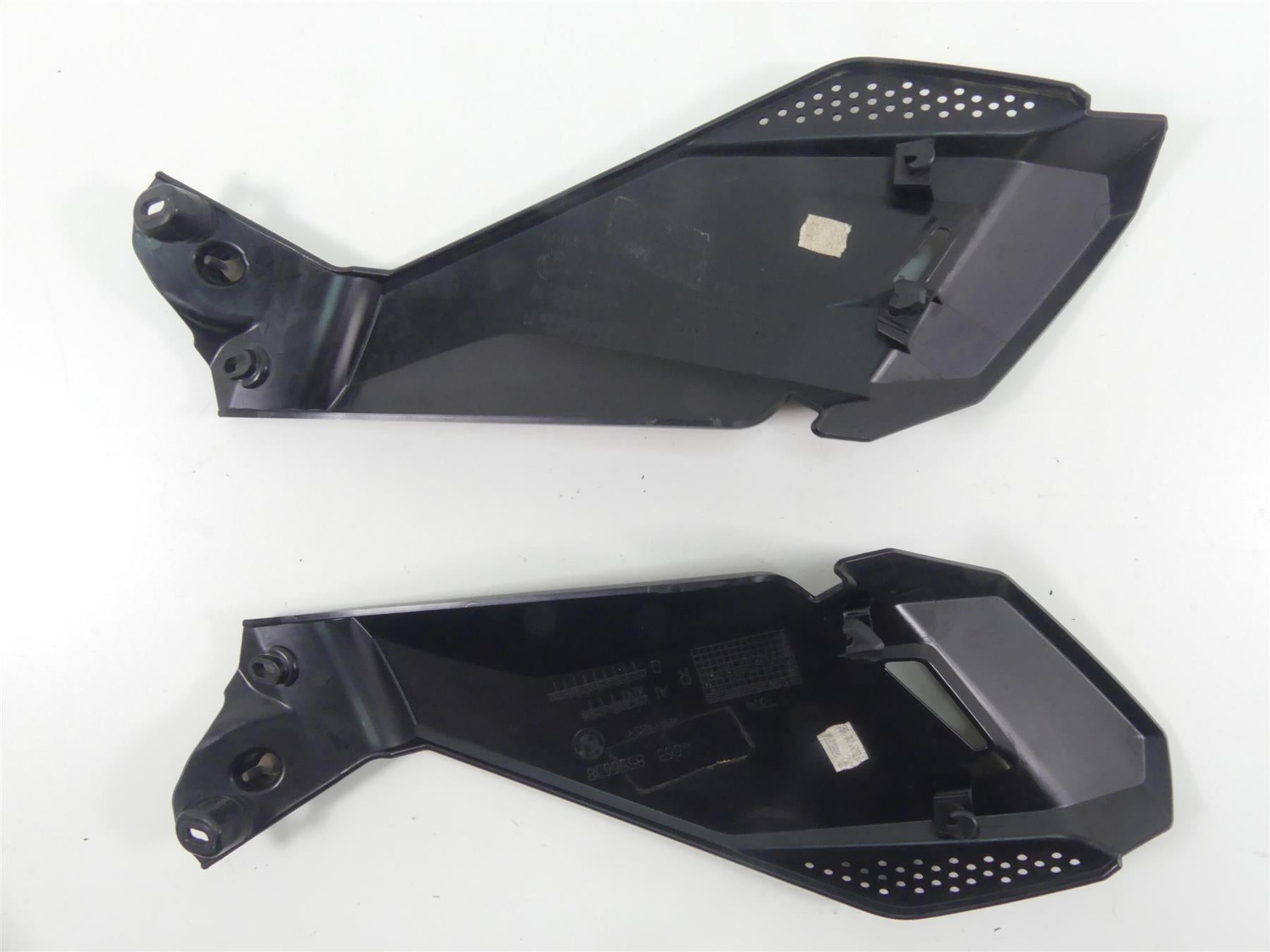 2019 BMW R1250GS K50 Under Tank Molded Leg Fairing Set 46638556637 46638556638 {{ shop.shopifyCountryName }} - Mototech271