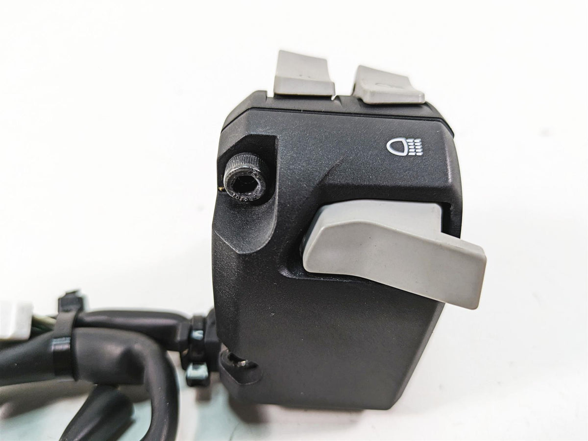 2020 Ducati Hypermotard 950 SP Left Hand Turn Signal Control Switch 65110281C {{ shop.shopifyCountryName }} - Mototech271