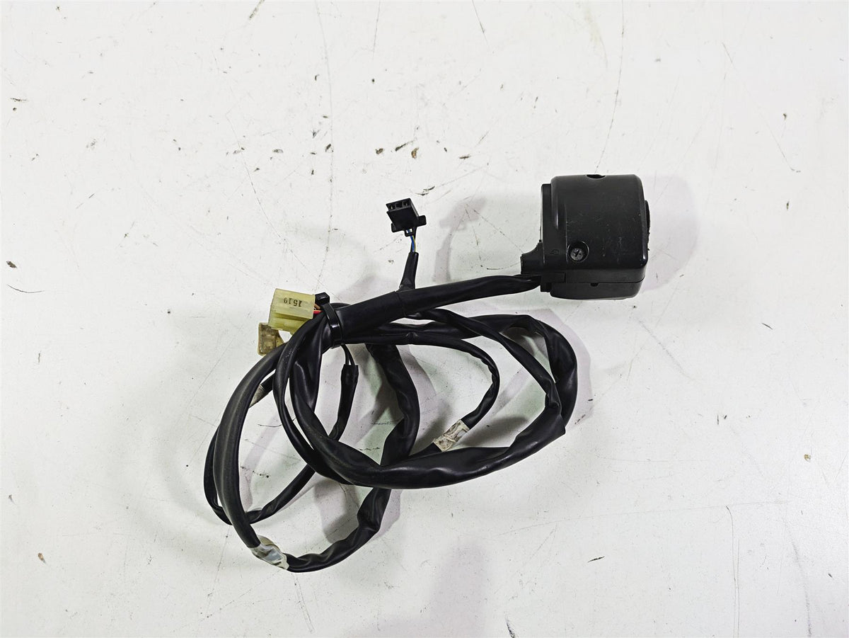 2012 Yamaha XT1200 Super Tenere Left Hand Control Switch 23P-83963-00-00 {{ shop.shopifyCountryName }} - Mototech271