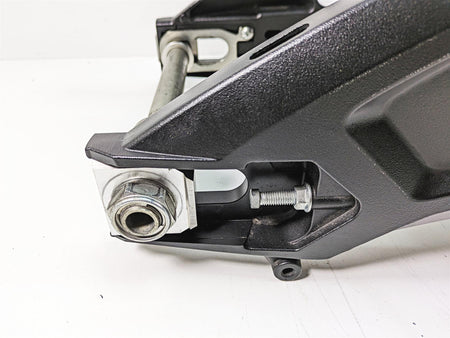 2022 Suzuki GSXR 750 Rear Swing Arm Swingarm 61000-14J01-YAP {{ shop.shopifyCountryName }} - Mototech271