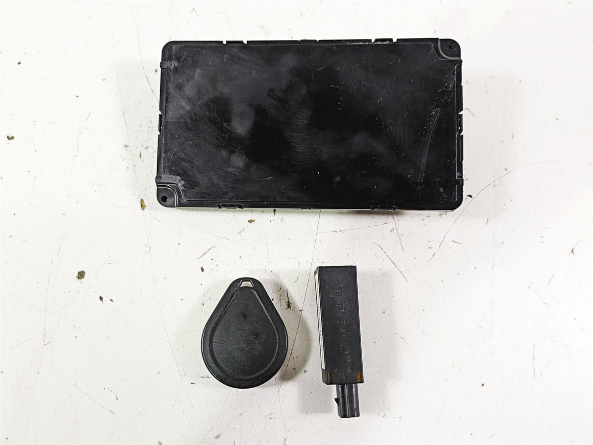 2019 Harley FLHCS Softail Heritage Bcm Y-Axis Body Security Module +Fob 41000349 {{ shop.shopifyCountryName }} - Mototech271