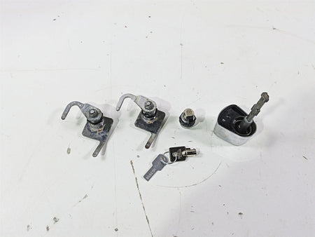 2008 Harley Touring FLHTP Electra Glide Ignition Switch Knob + Key Lock 71532-03 {{ shop.shopifyCountryName }} - Mototech271
