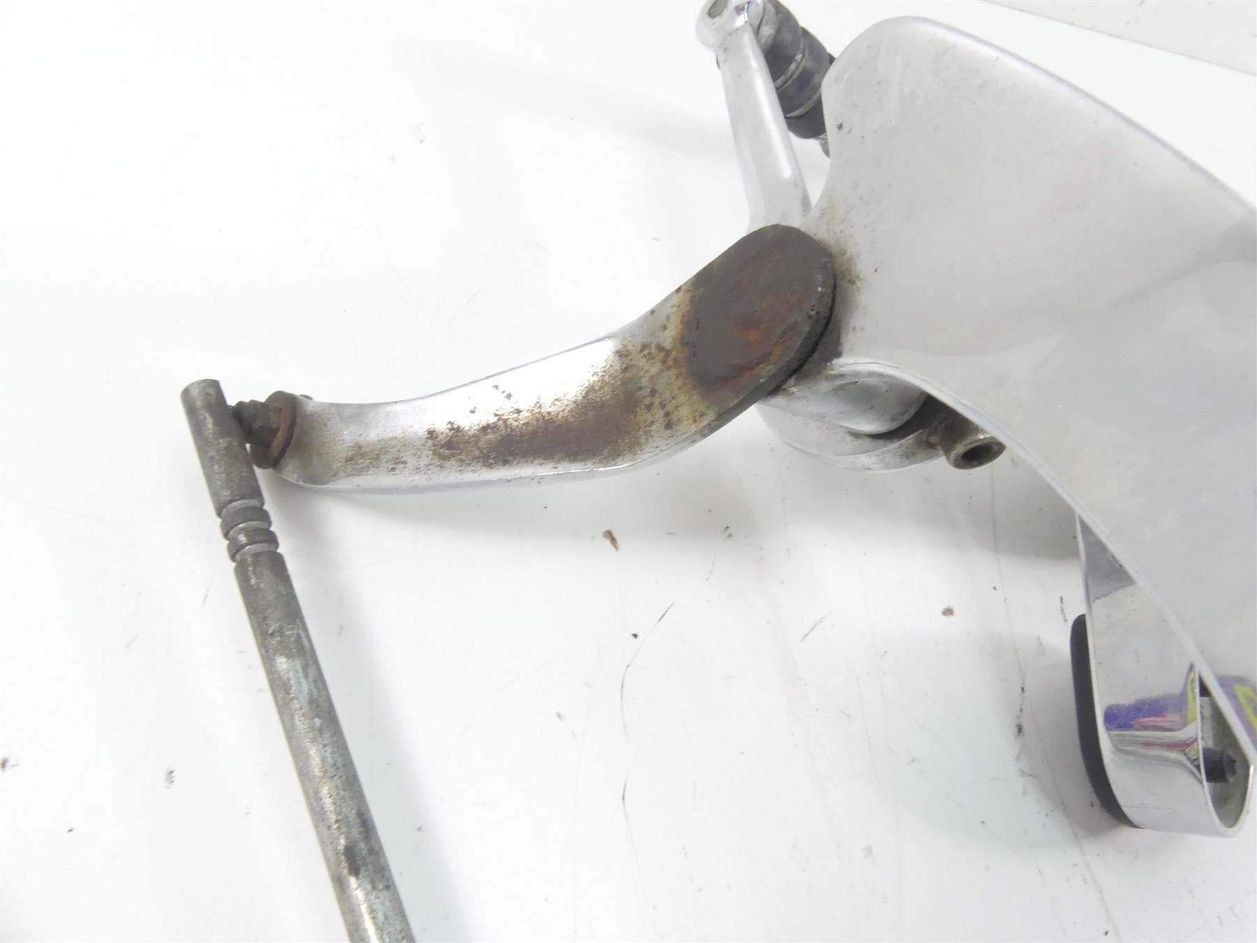 1998 Harley Dyna FXDL Low Rider Raider Front FW Control Footpeg Lever 30-7050 {{ shop.shopifyCountryName }} - Mototech271