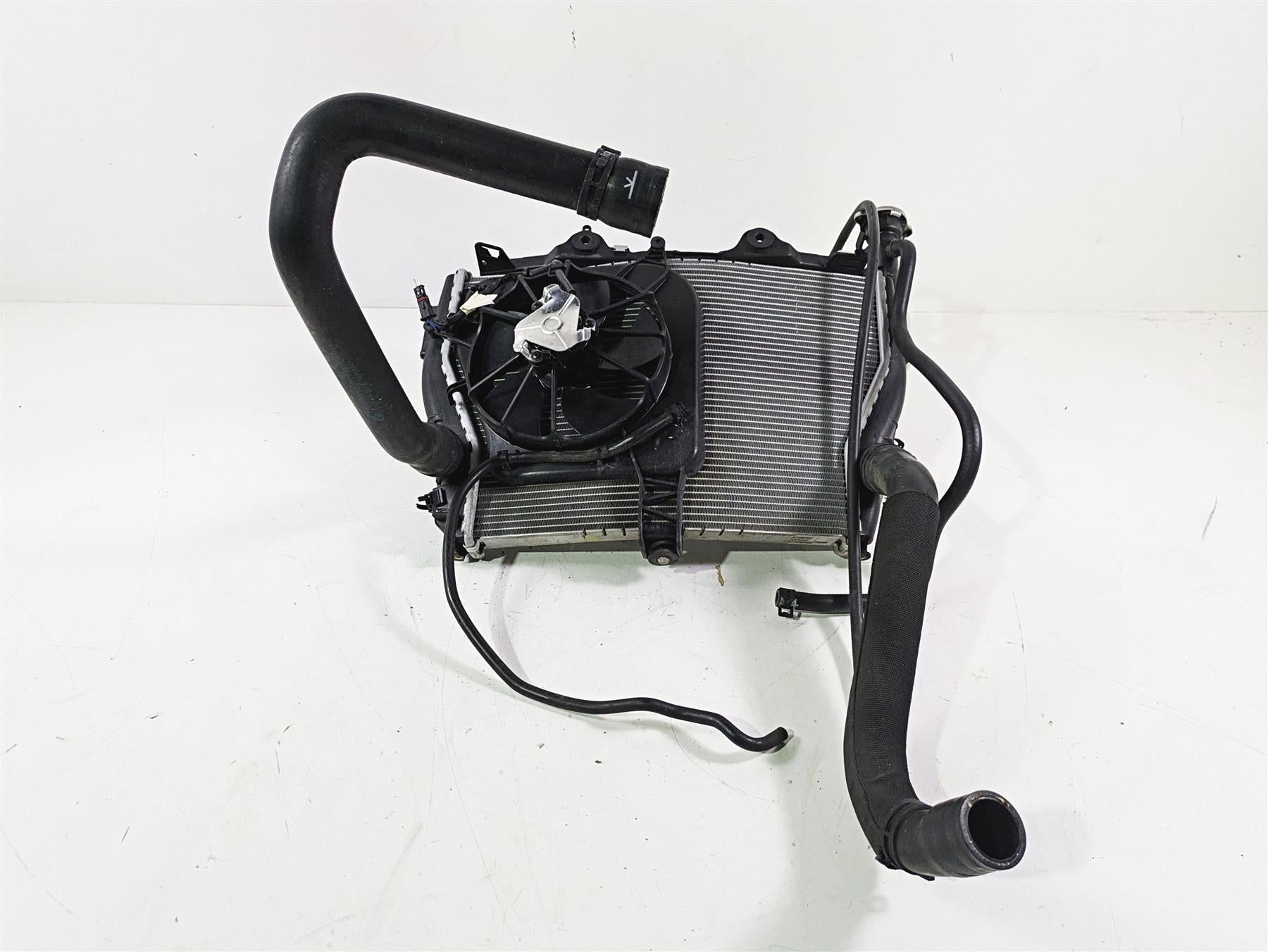 2016 BMW S1000RR K46 Radiator Fans Reservoir And Hoses 17118546822