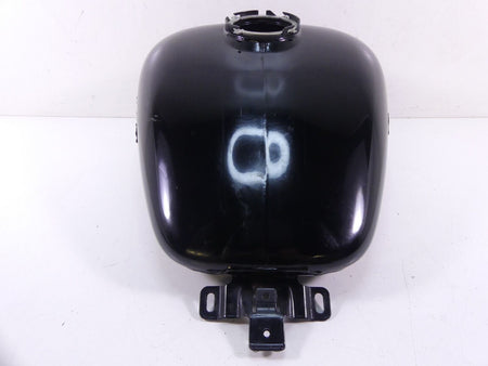 2010 Harley Touring FLHX Street Glide Fuel gas petrol Tank -dented 61356-08 {{ shop.shopifyCountryName }} - Mototech271